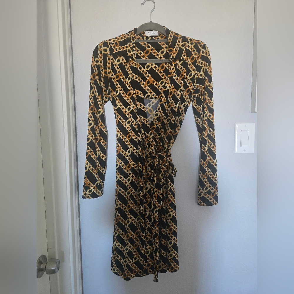 Calvin Klein Chain Faux Wrap Black Gold Chain Pattern Dress Size 4 EUC - Picture 3 of 12